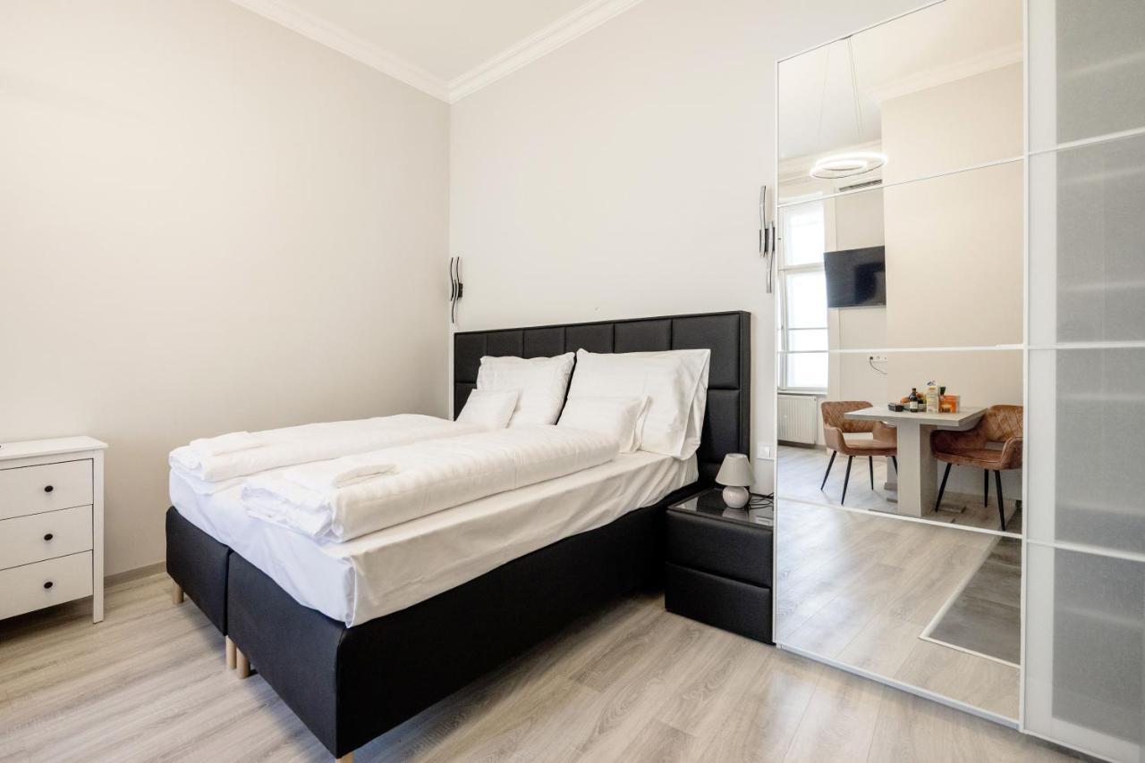 Prime Star Fashion Street Modern Luxury Apartments บูดาเปสต์ ภายนอก รูปภาพ